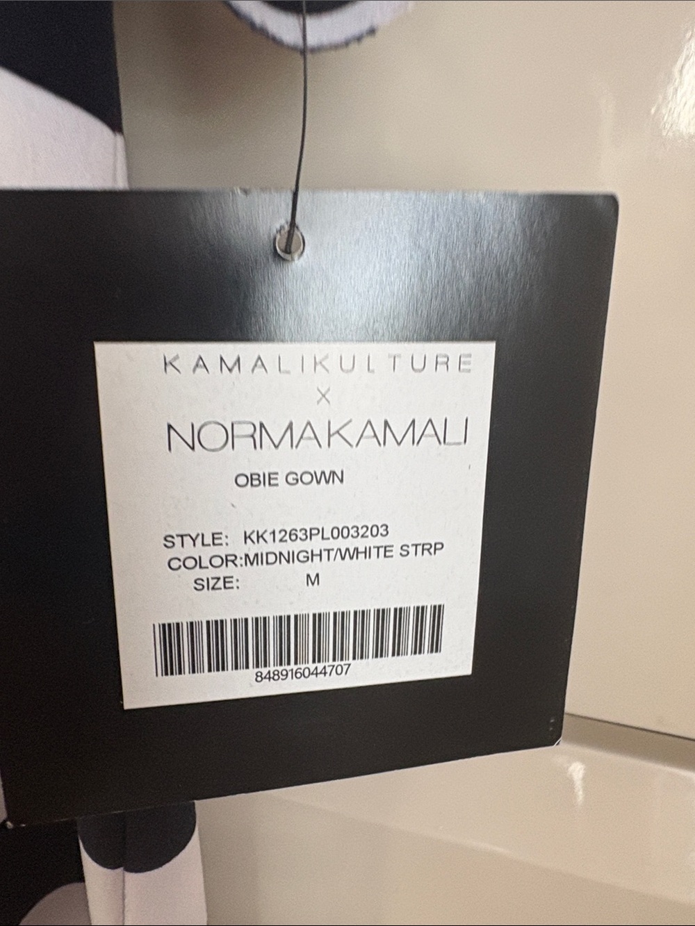Norma Kamali Obie Gown - Picture 6 of 8